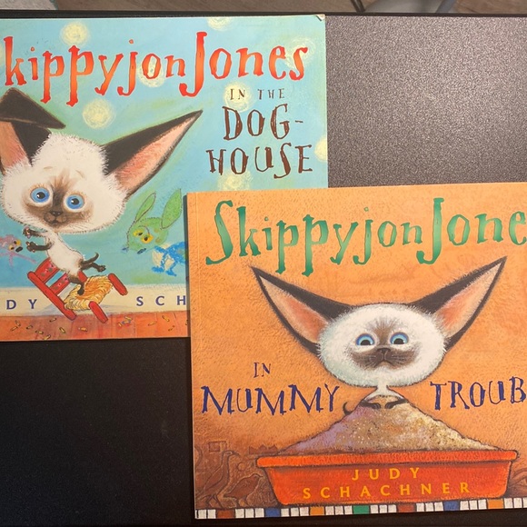 2 Skippyjon Jones books. - Picture 1 of 5